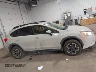 2015 Subaru XV Crosstrek Limited with VIN JF2GPAPC8FH277085, listed as a IAAI auction lot 41938913 with 124,159 mi miles. Bid and sale history available at carsss.com. Image 13.