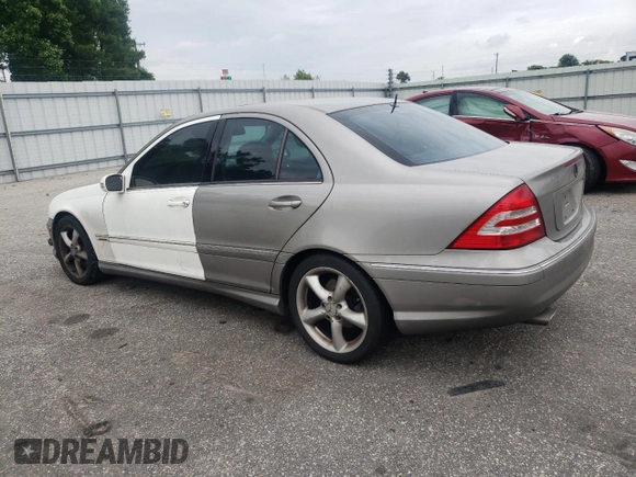2006 Mercedes-Benz C 230 Sport z VIN WDBRF52H56A885769, wystawiony jako Copart lot #60147295 z przebiegiem 170 685 mil mil oraz Szkoda całkowita • Salvage title. Historia ofert i sprzedaży dostępna na DreamBid. Obrazek 2.