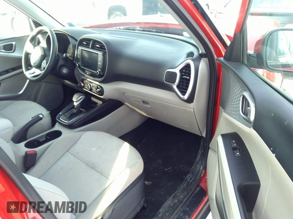 2023 Kia Soul LX with VIN KNDJ23AU1P7207354, listed as a IAAI auction lot 41394853 with 28,552 mi miles and . Bid and sale history available at DreamBid. Image 5.