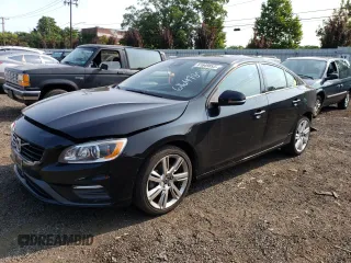 2017 Volvo S60 Dynamic with VIN YV126MFL2H2431367, listed as a Copart auction lot 61649853 with 80,635 mi miles. Bid and sale history available at carsss.com. Image 1.