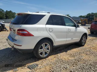 2015 Mercedes-Benz M 350 with VIN 4JGDA5JB6FA617820, listed as a Copart auction lot 57787965 with 135,285 mi miles and Salvage title. Bid and sale history available at DreamBid. Image 3.