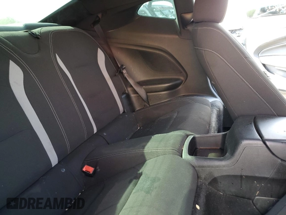 2019 Chevrolet Camaro 1LT z VIN 1G1FB1RX1K0150396, wystawiony jako Copart lot #52399395 z przebiegiem 90 181 mil mil oraz Szkoda całkowita • Salvage title. Historia ofert i sprzedaży dostępna na DreamBid. Obrazek 10.