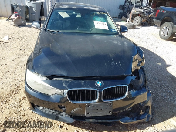 2013 BMW 3 Series 320i with VIN WBA3B1C50DF461591, listed as a IAAI auction lot 41505029 with 1 mi miles. Bid and sale history available at carsss.com. Image 12.