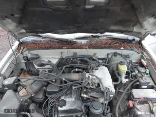 2000 Toyota 4Runner with VIN JT3GM84R3Y0057643, listed as a IAAI auction lot 41766891 with 269,809 mi miles. Bid and sale history available at carsss.com. Image 10.
