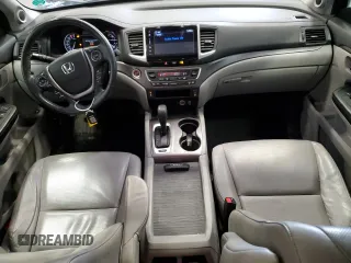 2019 Honda Ridgeline RTL-T с VIN 5FPYK3F61KB027312, выставлен на аукционе Copart как лот 53053275 с пробегом 142 636 миль миль и Списание • Salvage title. История ставок и продаж доступна на DreamBid. Изображение 8.