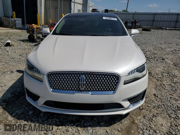 2017 Lincoln MKZ Select z VIN 3LN6L5CC2HR625396, wystawiony jako Copart lot #57611935 z przebiegiem 160 366 mil mil oraz Czysty tytuł • Clean title. Historia ofert i sprzedaży dostępna na DreamBid. Obrazek 5.