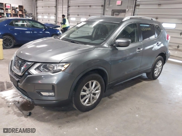 2017 Nissan Rogue SL with VIN JN8AT2MV2HW272009, listed as a IAAI auction lot 42020984 with 98,281 mi miles. Bid and sale history available at carsss.com. Image 2.