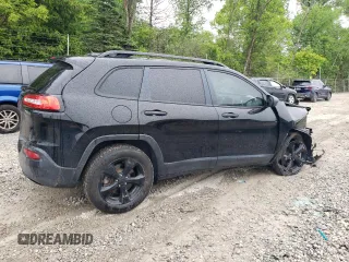 2017 Jeep Cherokee Altitude with VIN 1C4PJMAS8HW632630, listed as a Copart auction lot 59109645 with 67,052 mi miles and Salvage title. Bid and sale history available at DreamBid. Image 3.