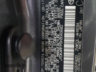 2017 Toyota Prius Plus z VIN JTDKARFP0H3043682, wystawiony jako Copart lot #47738415 z przebiegiem 15 101 mil mil oraz Szkoda całkowita • Salvage title. Historia ofert i sprzedaży dostępna na DreamBid. Obrazek 14.