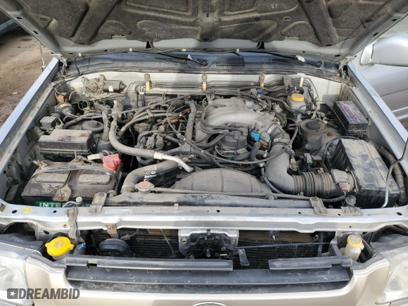 2000 Infiniti QX4 with VIN JNRAR07Y1YW083744, listed as a Copart auction lot 80333404 with 191863 miles and Clean Title. Bid and sale history available at carsss.com. Image 12.