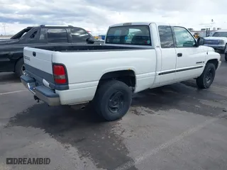 2001 Dodge Ram 1500 with VIN 3B7HC13Z01G211660, listed as a IAAI auction lot 41700102 with 150,037 mi miles. Bid and sale history available at carsss.com. Image 4.