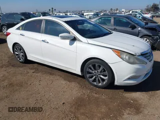 2011 Hyundai Sonata SE with VIN 5NPEC4AB4BH253039, listed as a IAAI auction lot 41647855 with 199,620 mi miles and . Bid and sale history available at carsss.com. Image 1.