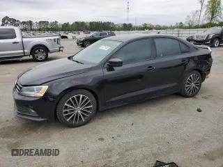 2016 Volkswagen Jetta Sport z VIN 3VWD17AJXGM303905, wystawiony jako Copart lot #51221445 z przebiegiem 101 874 mil mil oraz Szkody całkowita. Historia ofert i sprzedaży dostępna na DreamBid. Obrazek 1.
