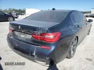 2019 BMW 7 Series 750i xDrive with VIN WBA7F2C50KB240590, listed as a Copart auction lot 64859212 with 10,157 mi miles. Bid and sale history available at carsss.com. Image 4.