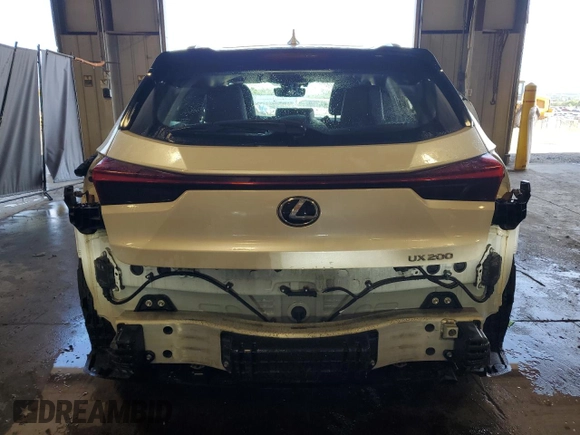 2019 Lexus UX 200 z VIN JTHY3JBH1K2014188, wystawiony jako Copart lot #57559425 z przebiegiem 72 669 mil mil oraz Szkody całkowita. Historia ofert i sprzedaży dostępna na DreamBid. Obrazek 6.