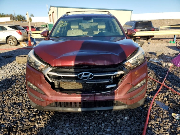 2017 Hyundai Tucson SE Plus with VIN KM8J33A44HU423310, listed as a Copart auction lot 46449215 with 146,383 mi miles and Salvage Title. Bid and sale history available at carsss.com. Image 5.