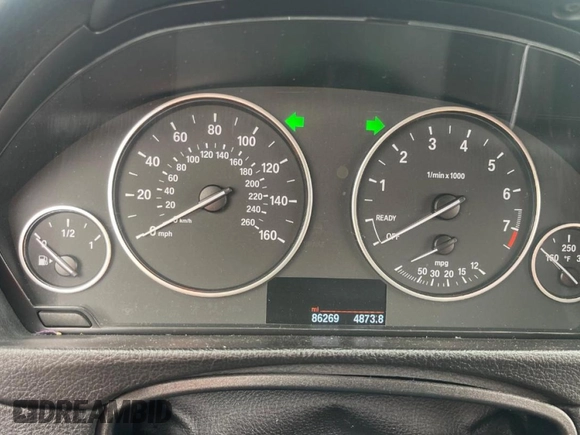 2018 BMW 3 Series 320i with VIN WBA8E1G52JNU93516, listed as a Copart auction lot 59403075 with 86,269 mi miles and Non repairable. Bid and sale history available at DreamBid. Image 9.