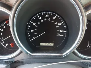 2006 Lexus RX 330 with VIN JTJGA31UX60062137, listed as a IAAI auction lot 42243991 with 128,602 mi miles and . Bid and sale history available at DreamBid. Image 7.