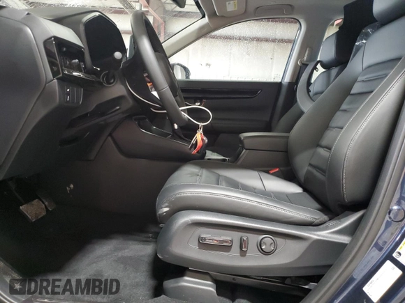 2025 Honda CR-V EX-L with VIN 2HKRS4H70SH410703, listed as a Copart auction lot 51686085 with 5,818 mi miles and Salvage Title. Bid and sale history available at DreamBid. Image 7.