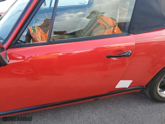 1988 Porsche 911 Carrera with VIN WP0EB0915JS171277, listed as a Copart auction lot 75175934 with 37,825 mi miles and Salvage Title. Bid and sale history available at carsss.com. Image 12.
