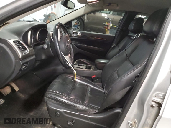 2011 Jeep Grand Cherokee Laredo z VIN 1J4RR4GGXBC609891, wystawiony jako Copart lot #52089645 z przebiegiem 180 895 mil mil oraz Szkoda całkowita • Salvage title. Historia ofert i sprzedaży dostępna na DreamBid. Obrazek 7.