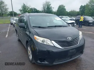 2015 Toyota Sienna LE AAS with VIN 5TDKK3DC9FS618254, listed as a IAAI auction lot 42653368 with 337,308 mi miles and . Bid and sale history available at DreamBid. Image 1.