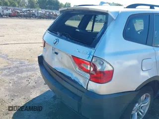 2004 BMW X3 3.0i with VIN WBXPA93424WA61387, listed as a IAAI auction lot 40321921 with 179,360 mi miles. Bid and sale history available at carsss.com. Image 6.
