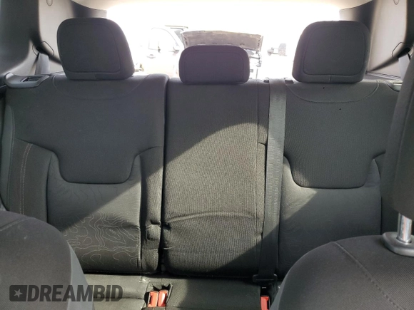 2020 Jeep Renegade Trailhawk z VIN ZACNJBC17LPM07229, wystawiony jako Copart lot #53372685 z przebiegiem 69 061 mil mil oraz Szkoda całkowita • Salvage title. Historia ofert i sprzedaży dostępna na DreamBid. Obrazek 10.