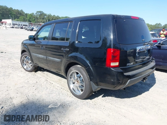 2011 Honda Pilot LX with VIN 5FNYF4H25BB046118, listed as a IAAI auction lot 42350486 with 357,025 mi miles and . Bid and sale history available at DreamBid. Image 3.