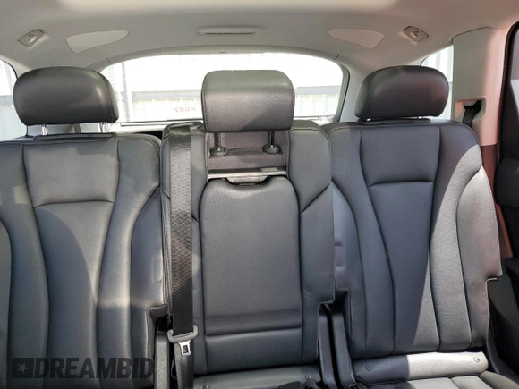 2018 Audi Q7 Prestige with VIN WA1VAAF71JD017682, listed as a Copart auction lot 58713945 with 120,610 mi miles and Salvage title. Bid and sale history available at DreamBid. Image 10.