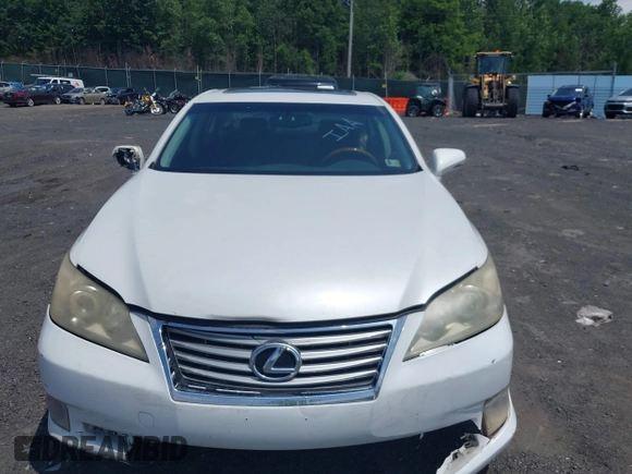 2012 Lexus ES 330 z VIN JTHBK1EG9C2488242, wystawiony jako IAAI lot #42603759 z przebiegiem 342 905 mil mil oraz . Historia ofert i sprzedaży dostępna na DreamBid. Obrazek 12.