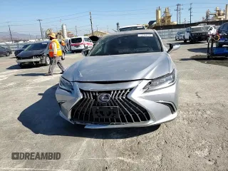 2022 Lexus ES 300h Luxury with VIN 58AEA1C13NU024553, listed as a Copart auction lot 73246074 with 48,268 mi miles and Salvage title. Bid and sale history available at DreamBid. Image 10.