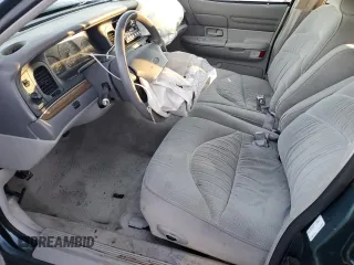 1996 Ford Crown Victoria LX z VIN 2FALP74W0TX205507, wystawiony jako Copart lot #85310874 z przebiegiem 51 646 mil mil oraz Szkoda całkowita • Salvage title. Historia ofert i sprzedaży dostępna na DreamBid. Obrazek 7.