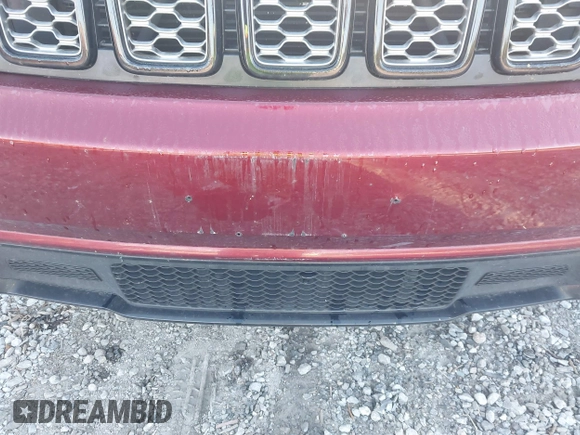 2018 Jeep Grand Cherokee Laredo with VIN 1C4RJFAG8JC285565, listed as a IAAI auction lot 41847198 with 96,814 mi miles and . Bid and sale history available at DreamBid. Image 17.