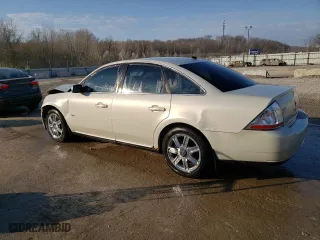 2008 Mercury Sable Premier with VIN 1MEHM42W38G600870, listed as a Copart auction lot 50564345 with 211,414 mi miles and Non Repairable. Bid and sale history available at carsss.com. Image 2.