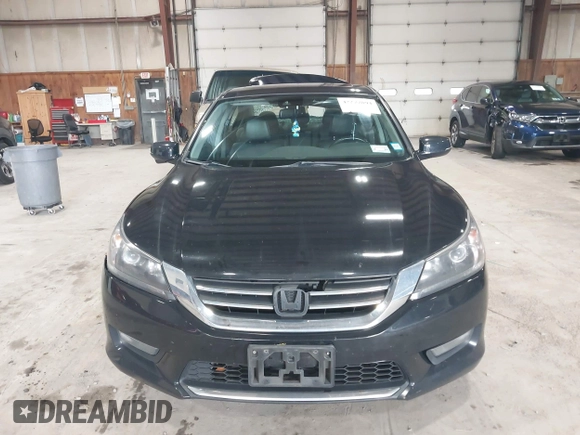 2015 Honda Accord EX-L с VIN 1HGCR2F83FA108872, выставлен на аукционе IAAI как лот 42277894 с пробегом 193 280 миль миль и . История ставок и продаж доступна на DreamBid. Изображение 13.