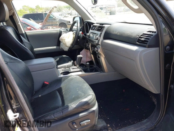 2010 Toyota 4Runner Trail с VIN JTEBU5JR0A5007621, выставлен на аукционе IAAI как лот 42223028 с пробегом 201 908 миль миль и . История ставок и продаж доступна на DreamBid. Изображение 5.