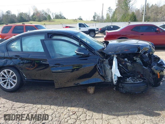2018 BMW 3 Series 320i with VIN WBA8E1G57JNU89073, listed as a IAAI auction lot 41872759 with Not Provided miles. Bid and sale history available at carsss.com. Image 6.