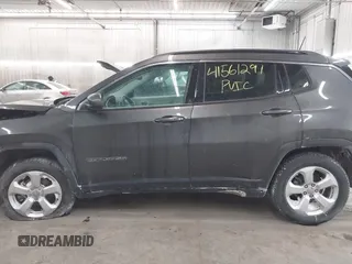 2019 Jeep Compass Altitude with VIN 3C4NJDBBXKT665843, listed as a IAAI auction lot 41561291 with 82,912 mi miles and . Bid and sale history available at DreamBid. Image 13.