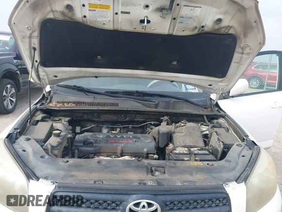 2007 Toyota RAV4 Sport with VIN JTMZD32V575059290, listed as a IAAI auction lot 41711738 with 260,346 mi miles. Bid and sale history available at carsss.com. Image 10.