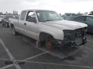 2005 Chevrolet Silverado 1500 LS with VIN 1GCEC19Z75Z330211, listed as a IAAI auction lot 41774486 with Not Provided miles and . Bid and sale history available at DreamBid. Image 1.