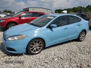2013 Dodge Dart SXT z VIN 1C3CDFBAXDD202485, wystawiony jako Copart lot #61569945 z przebiegiem 145 893 mil mil oraz Czysty tytuł • Clean title. Historia ofert i sprzedaży dostępna na DreamBid. Obrazek 1.