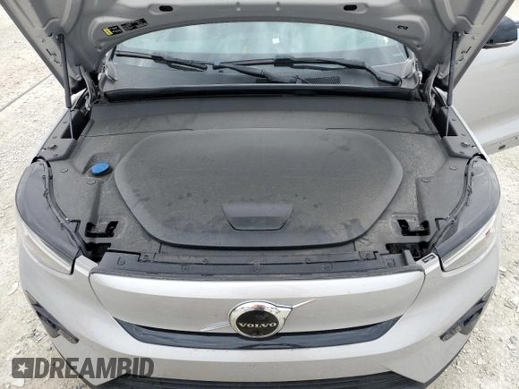 2023 Volvo XC40 Plus с VIN YV4ED3UL6P2958765, выставлен на аукционе Copart как лот 88494105 с пробегом 38 098 миль миль и Списание • Salvage title. История ставок и продаж доступна на DreamBid. Изображение 11.