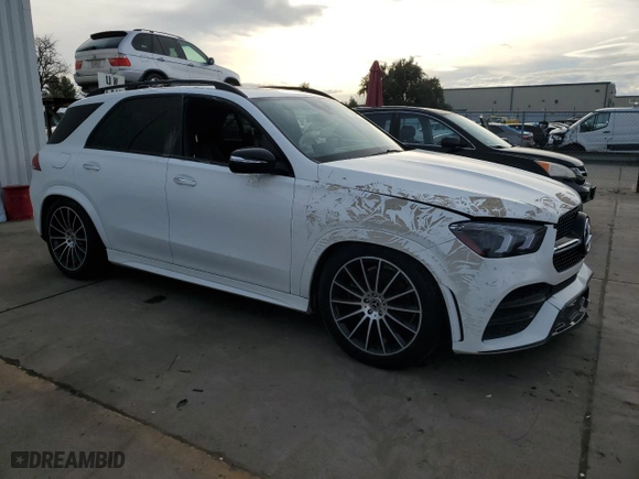 2020 Mercedes-Benz GLE with VIN 4JGFB8GB4LA291185, listed as a Copart auction lot 45913475 with 46,608 mi miles and Salvage Title. Bid and sale history available at carsss.com. Image 4.