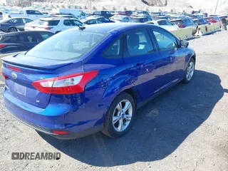2012 Ford Focus SE with VIN 1FAHP3F27CL248182, listed as a IAAI auction lot 41875527 with 105,075 mi miles. Bid and sale history available at carsss.com. Image 4.
