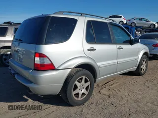 2003 Mercedes-Benz M-Class 3.2L with VIN 4JGAB54E03A383496, listed as a IAAI auction lot 41327756 with 162,973 mi miles. Bid and sale history available at carsss.com. Image 4.
