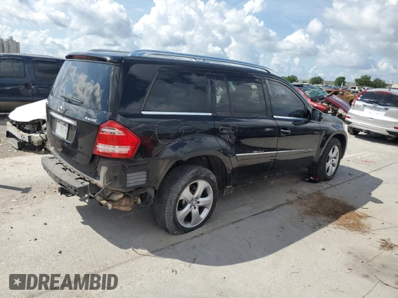 2012 Mercedes-Benz GL 450 z VIN 4JGBF7BE2CA797693, wystawiony jako Copart lot #57954415 z przebiegiem 138 594 mil mil oraz Szkoda całkowita • Salvage title. Historia ofert i sprzedaży dostępna na DreamBid. Obrazek 3.