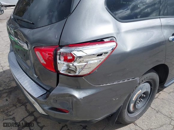 2017 Nissan Pathfinder SV with VIN 5N1DR2MN5HC903100, listed as a IAAI auction lot 41721305 with 108,793 mi miles. Bid and sale history available at carsss.com. Image 19.