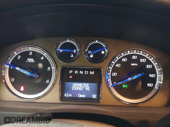 2014 Cadillac Escalade Platinum z VIN 1GYS4DEF4ER220739, wystawiony jako IAAI lot #41887685 z przebiegiem 150 067 mil mil oraz . Historia ofert i sprzedaży dostępna na DreamBid. Obrazek 7.