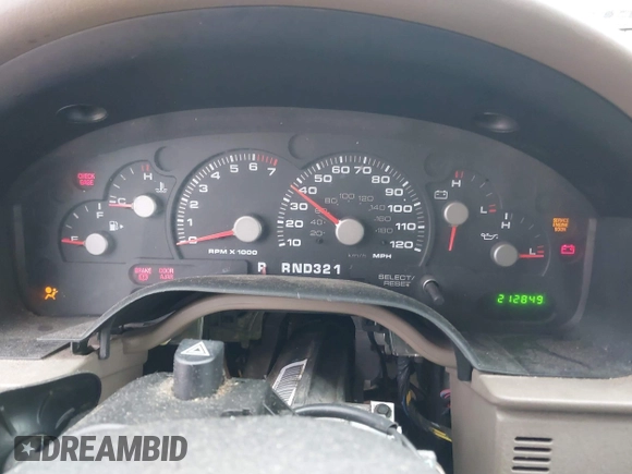 2003 Ford Explorer XLS z VIN 1FMZU72K63UA13640, wystawiony jako IAAI lot #41169432 z przebiegiem 212 849 mil mil oraz . Historia ofert i sprzedaży dostępna na DreamBid. Obrazek 7.